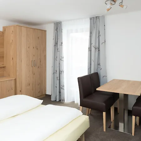 伊灵格霍夫膳食公寓