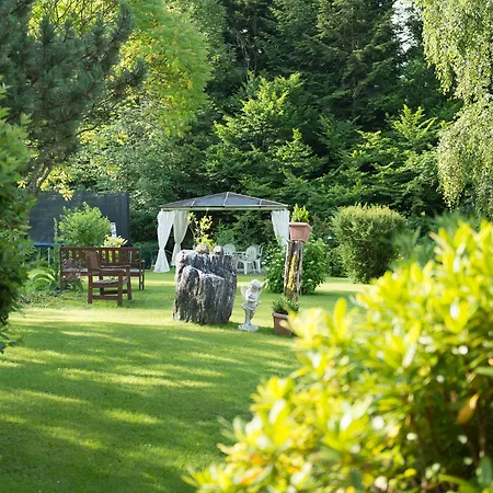 伊灵格霍夫膳食公寓