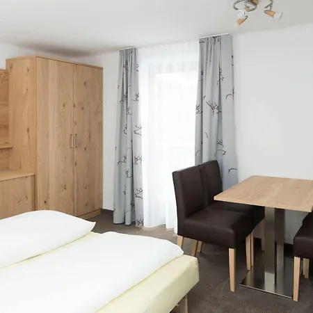 Irlingerhof 3*