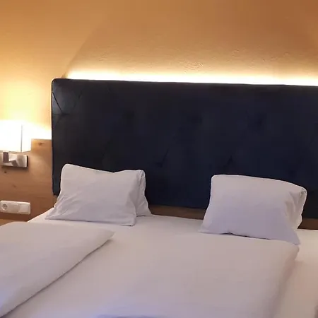 بيت ضيافة بنسيون إيرلينغرهوف 3*